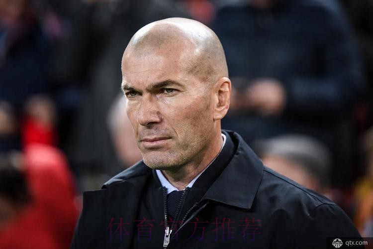 法媒:齐达内非常欣赏马赫雷斯 有意今夏将其引进